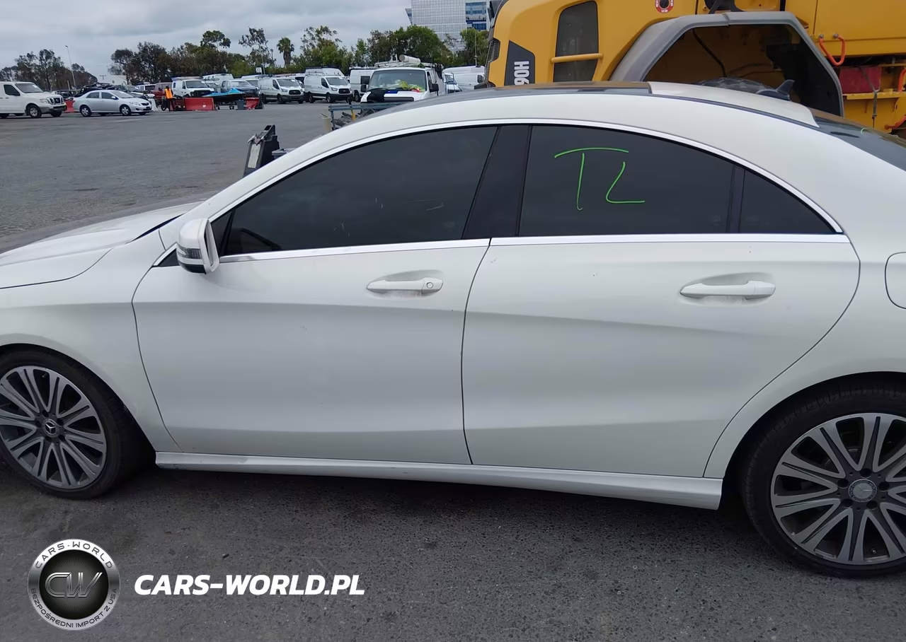 2018 Mercedes-Benz Cla 250 VIN:WDDSJ4EB4JN517092 - 14