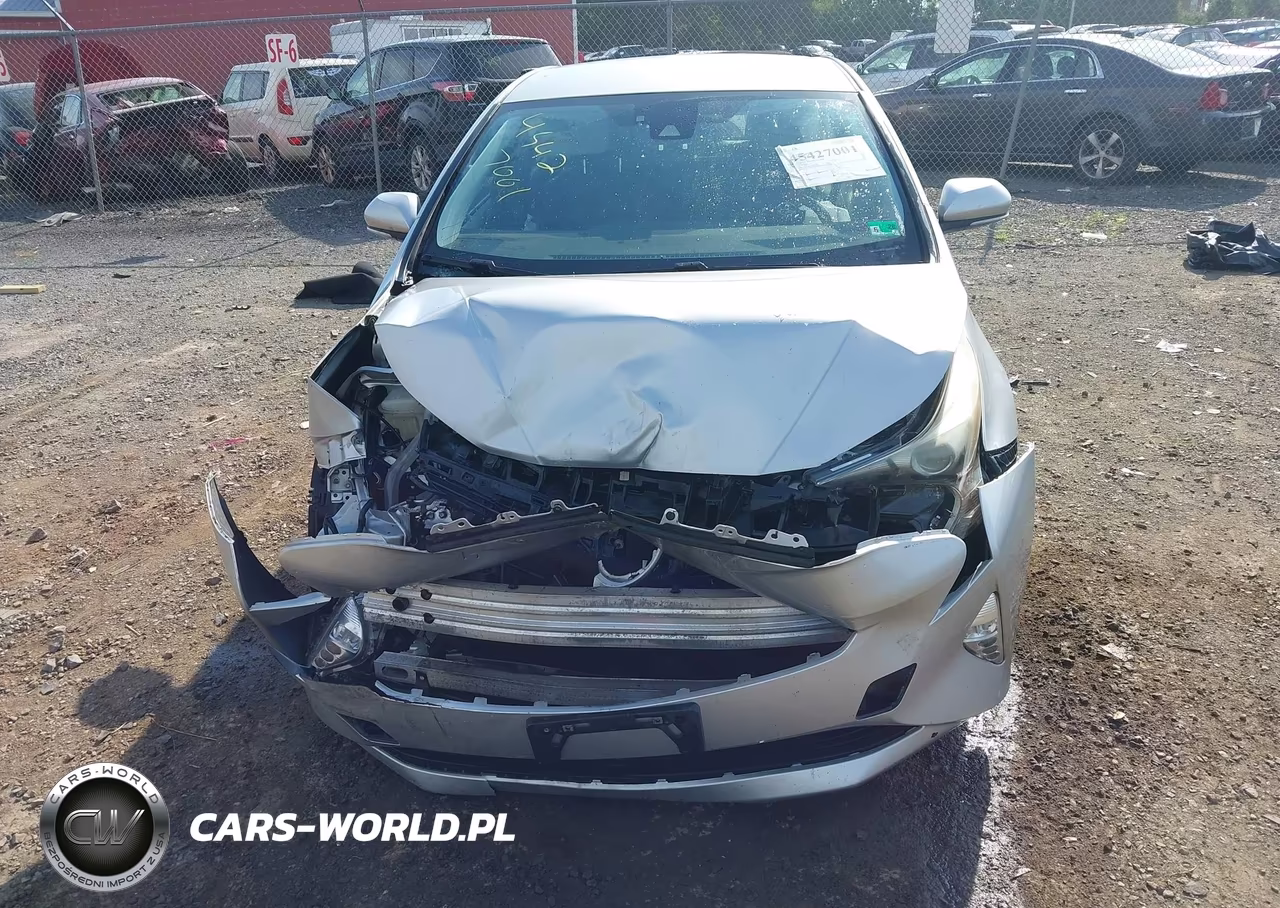 2016 Toyota Prius Four Touring VIN:JTDKARFU3G3005531 - 12