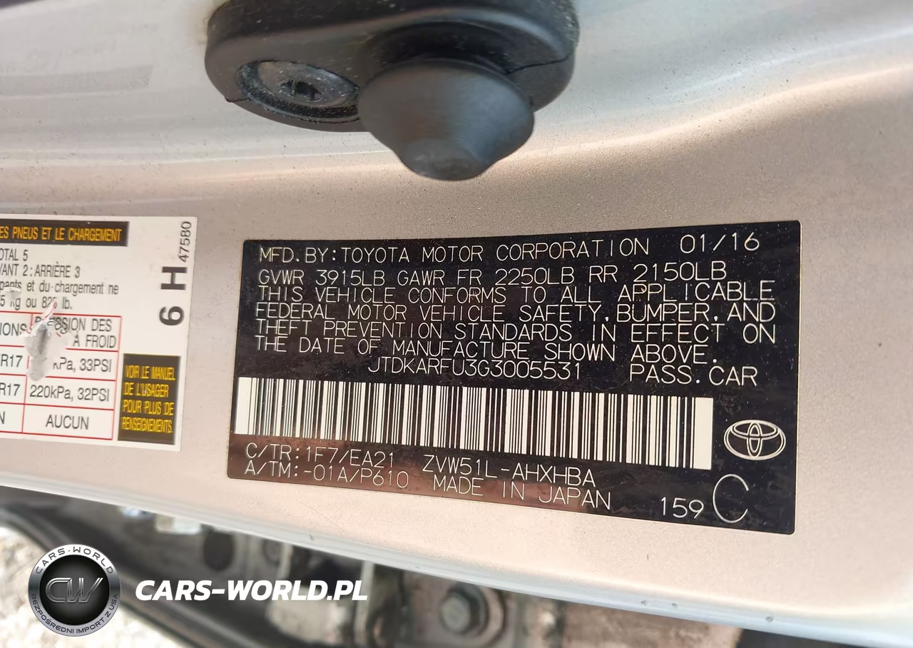 2016 Toyota Prius Four Touring VIN:JTDKARFU3G3005531 - 9