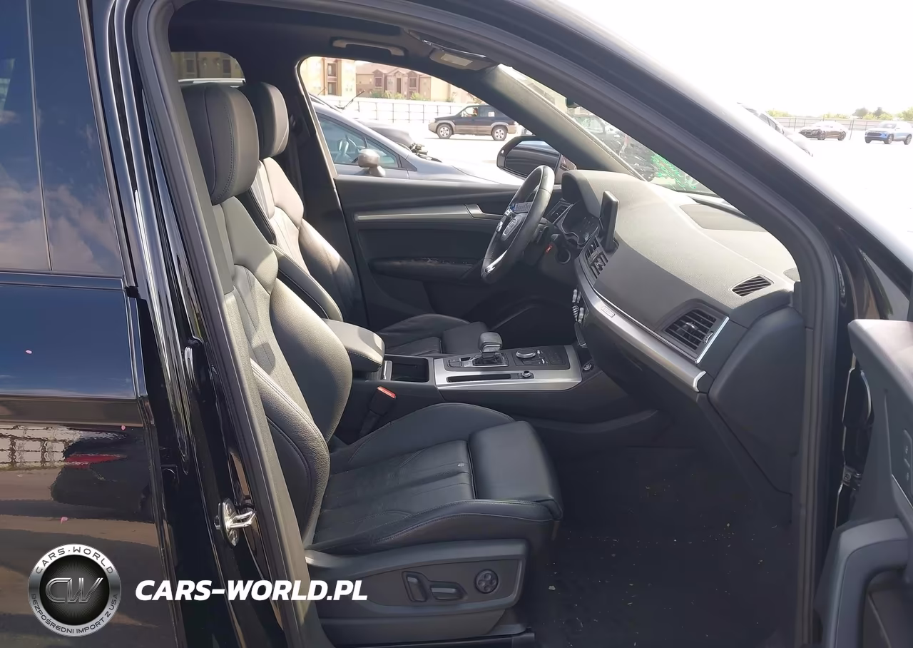 2020 Audi Q5 Premium 45 Tfsi Quattro S Tronic VIN:WA1ANAFY9L2105552 - 5