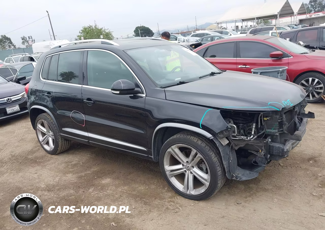 2014 Volkswagen Tiguan R-Line