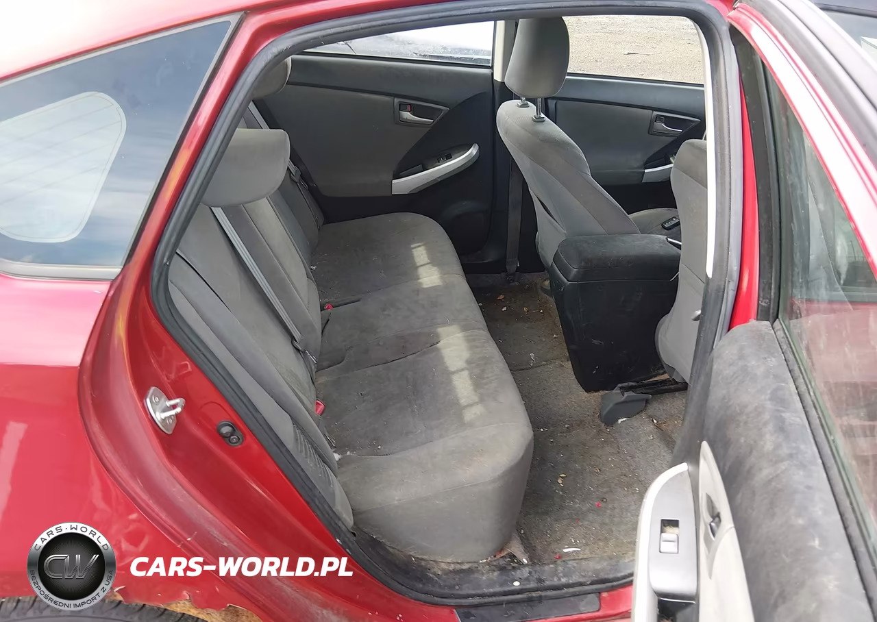 2013 Toyota Prius Three VIN:JTDKN3DU0D1732234 - 8