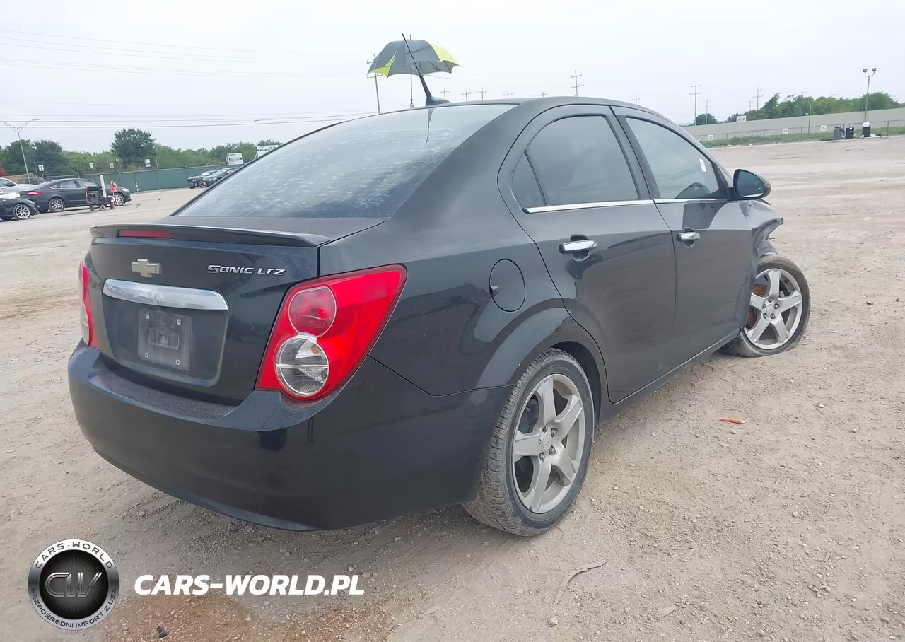2014 Chevrolet Sonic Ltz Auto VIN:1G1JE5SH6E4184584 - 4