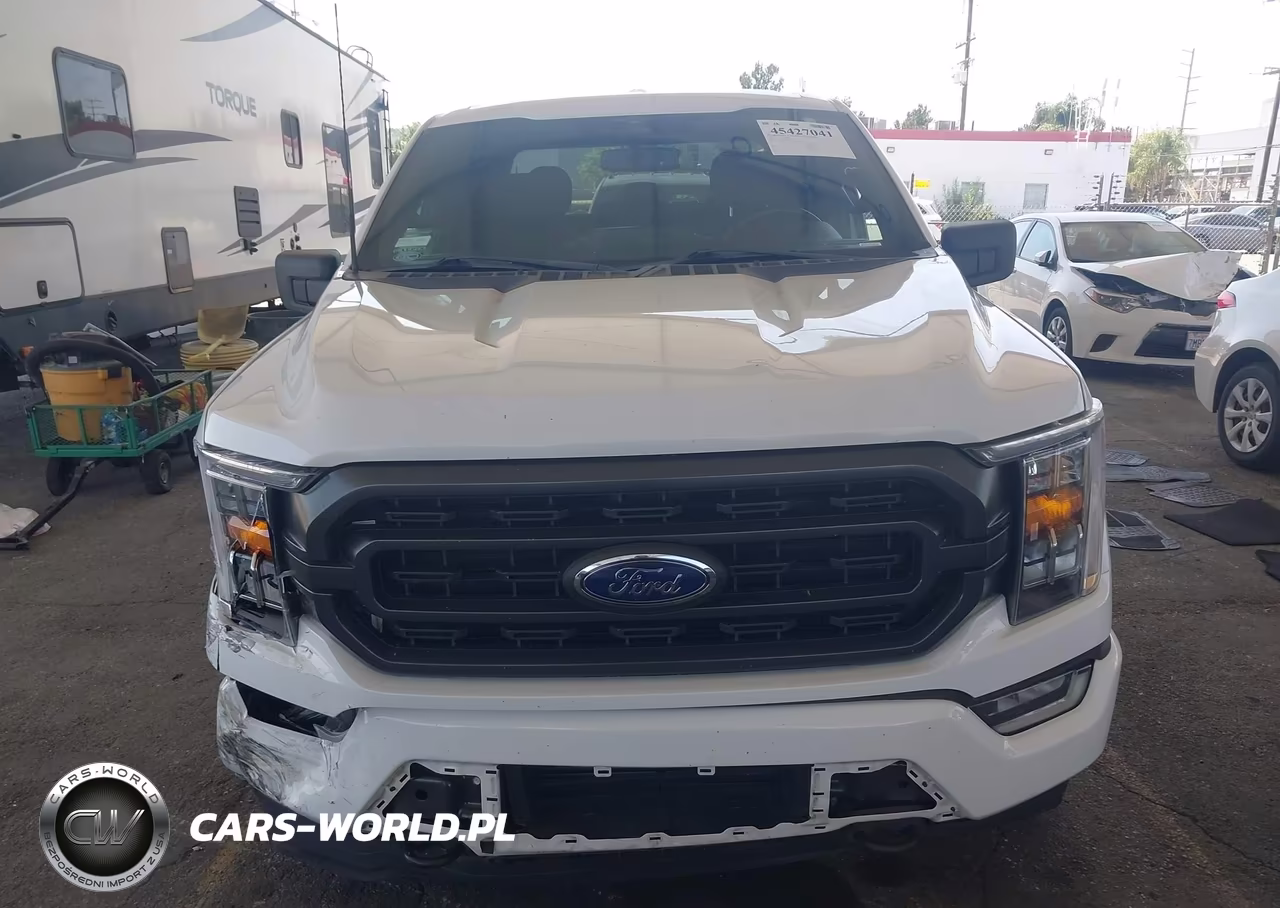 2023 Ford F-150 Xlt VIN:1FTFW1E89PKD02687 - 12
