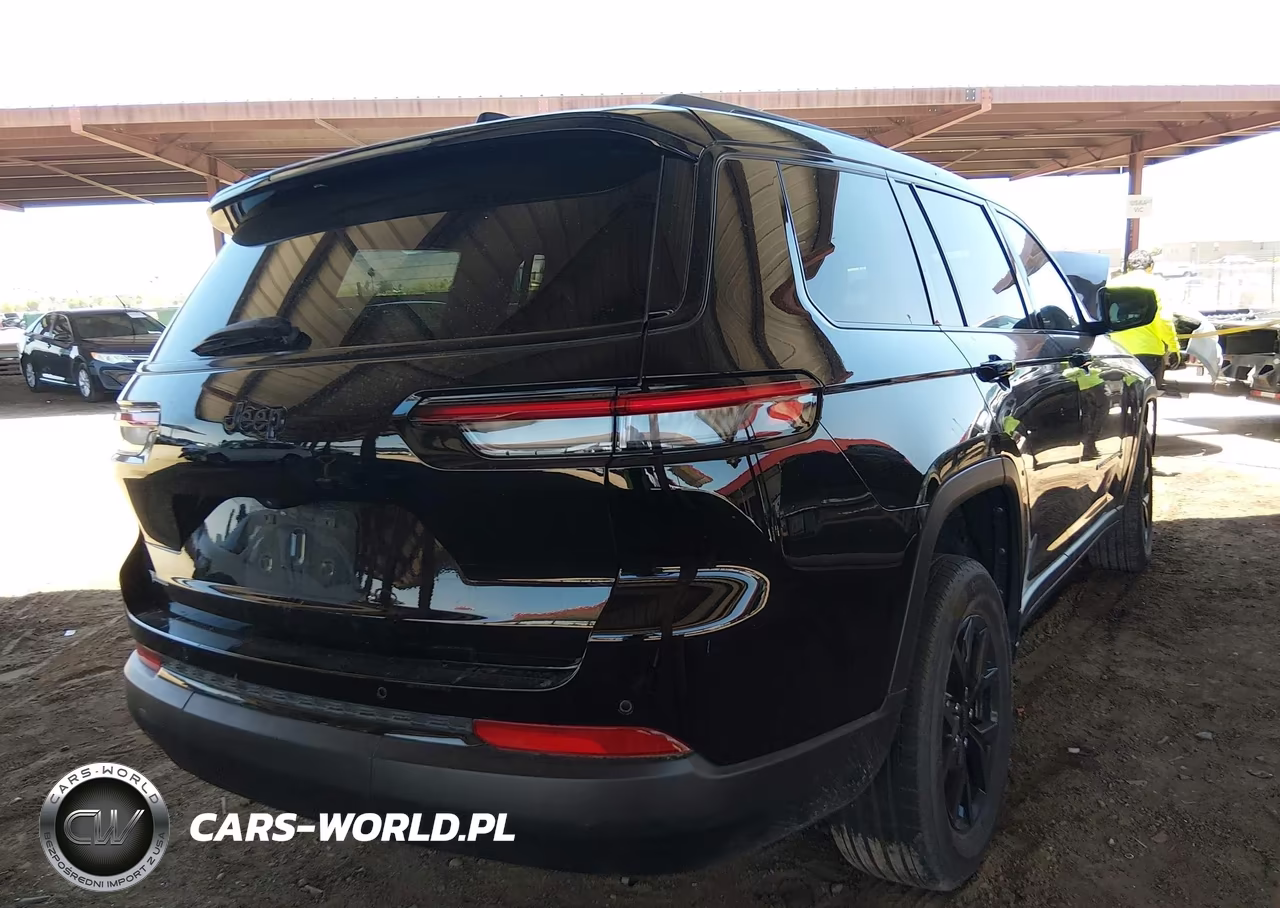 2025 Jeep Grand Cherokee L Altitude 4X2 VIN:1C4RJJAG5S8632177 - 4