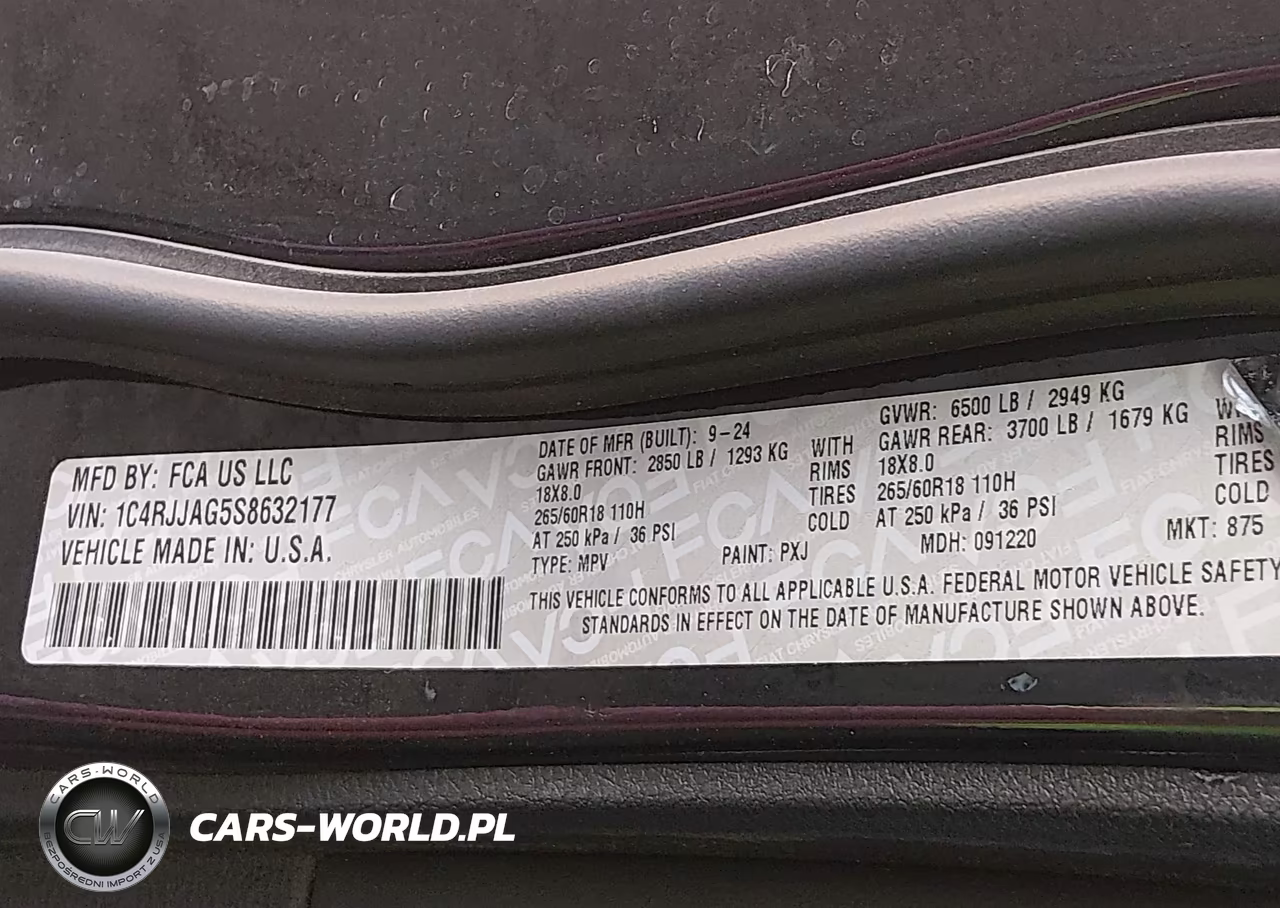 2025 Jeep Grand Cherokee L Altitude 4X2 VIN:1C4RJJAG5S8632177 - 9