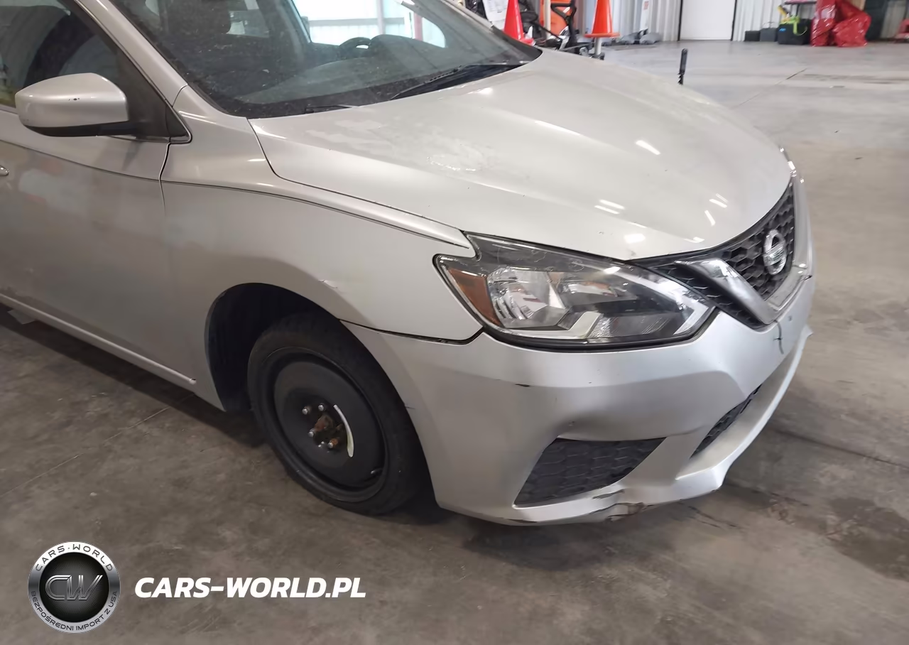 2018 Nissan Sentra S VIN:3N1AB7AP6JY283873 - 12