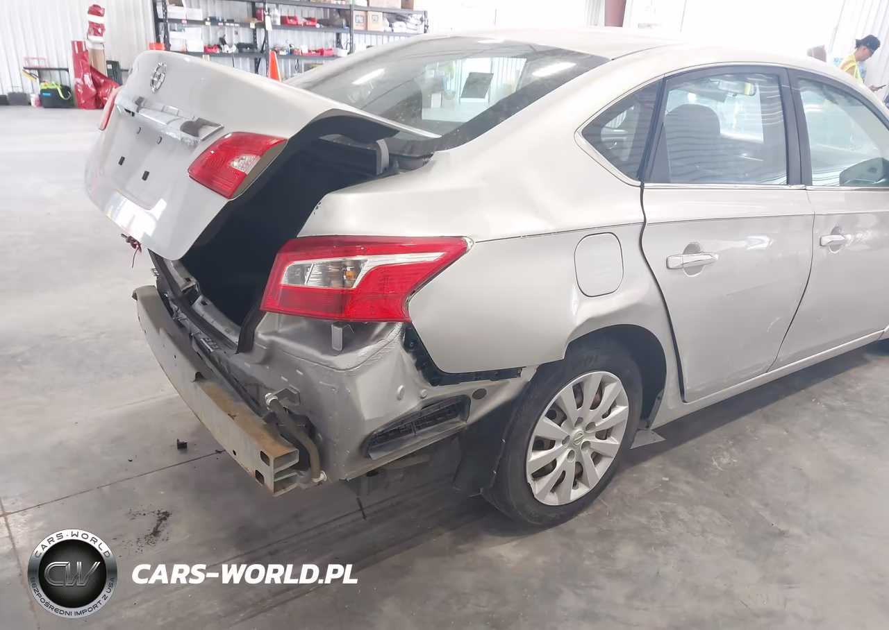 2018 Nissan Sentra S VIN:3N1AB7AP6JY283873 - 15
