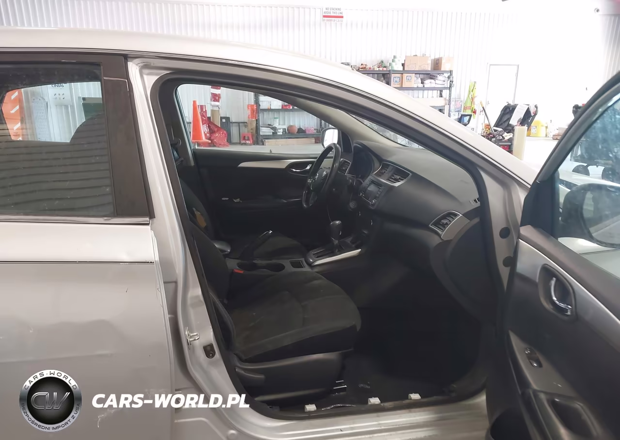 2018 Nissan Sentra S VIN:3N1AB7AP6JY283873 - 5