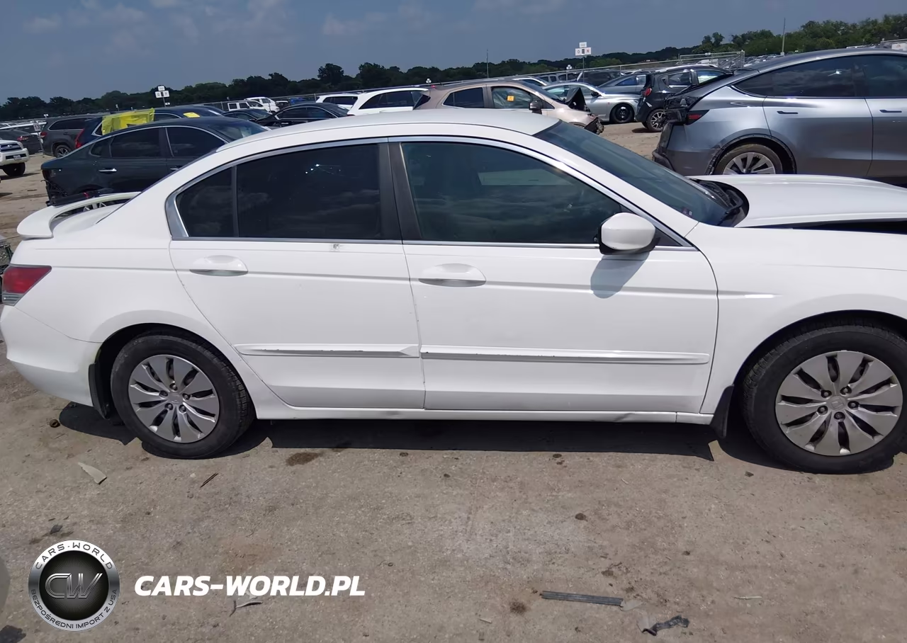 2010 Honda Accord 2.4 Lx VIN:1HGCP2F30AA186304 - 13