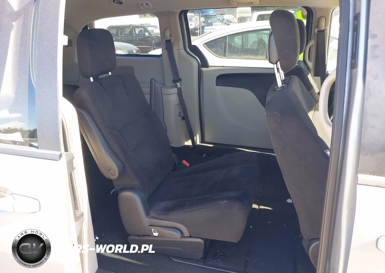 2015 Dodge Grand Caravan Sxt VIN:2C4RDGCG1FR550769 - 8