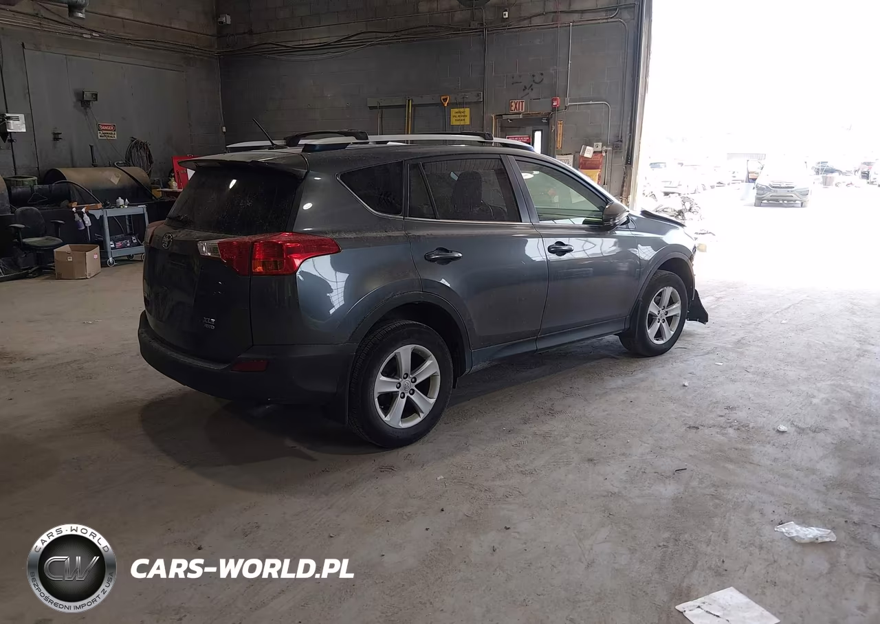 2014 Toyota Rav4 Xle VIN:JTMRFREV3ED082515 - 4
