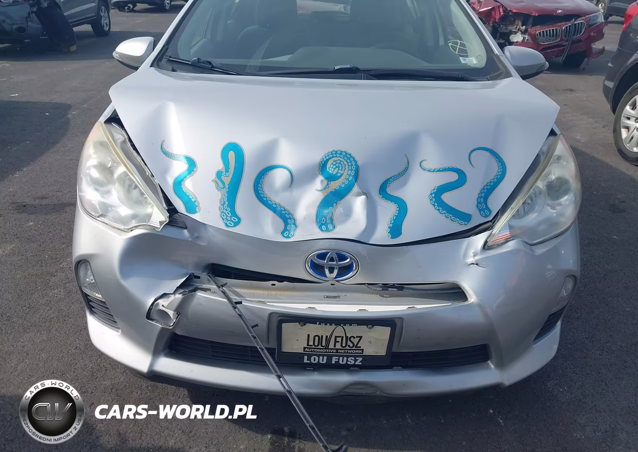 2012 Toyota Prius C Two VIN:JTDKDTB35C1527228 - 6