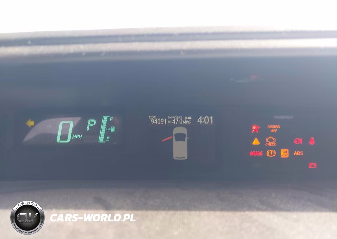 2012 Toyota Prius C Two VIN:JTDKDTB35C1527228 - 7