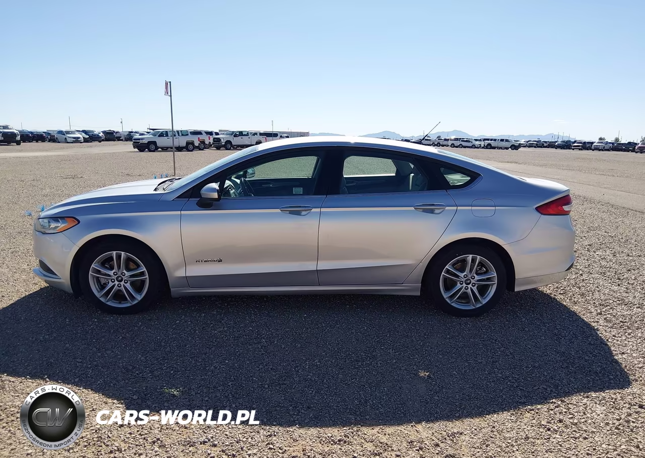 2018 Ford Fusion Hybrid S VIN:3FA6P0UU3JR279003 - 14