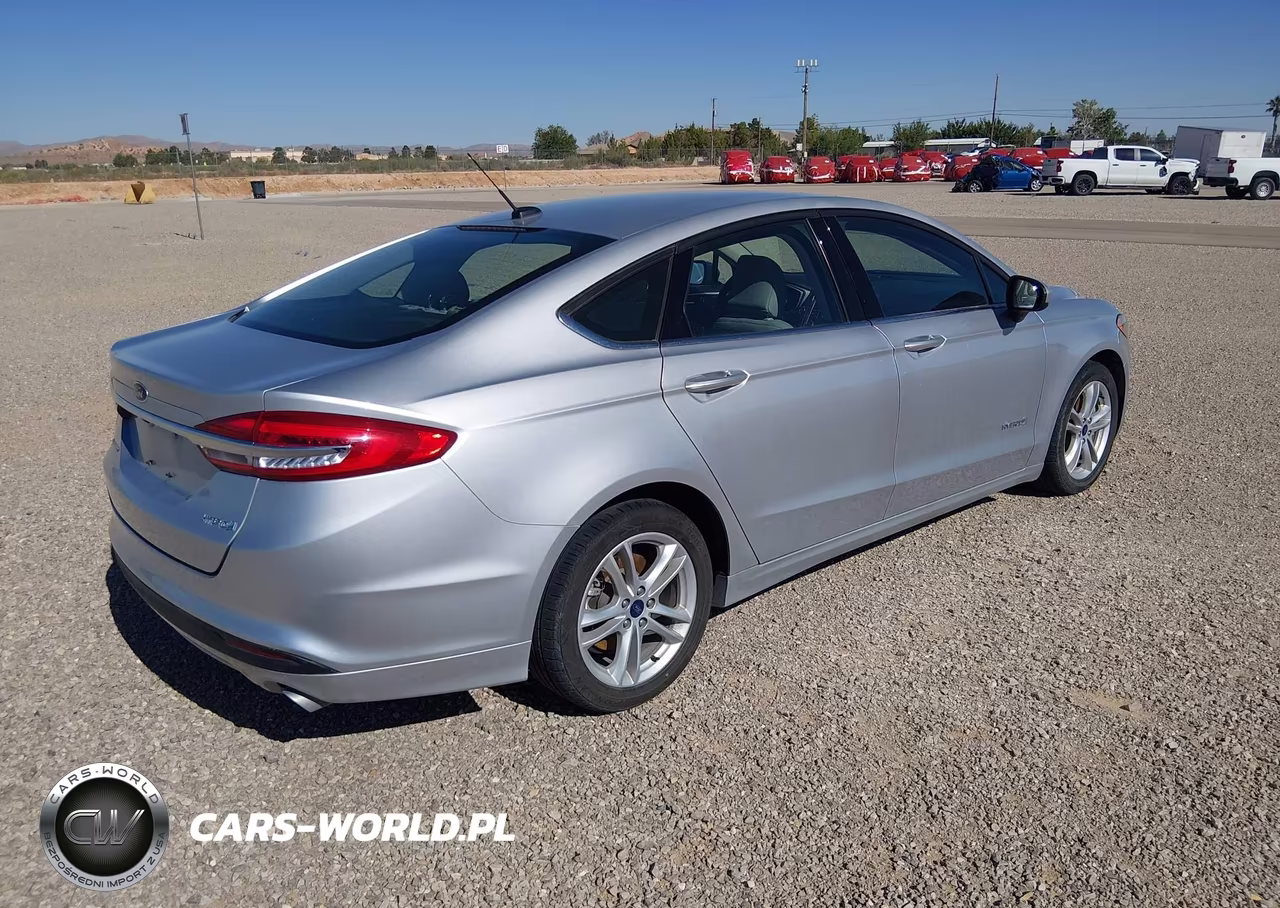 2018 Ford Fusion Hybrid S VIN:3FA6P0UU3JR279003 - 4