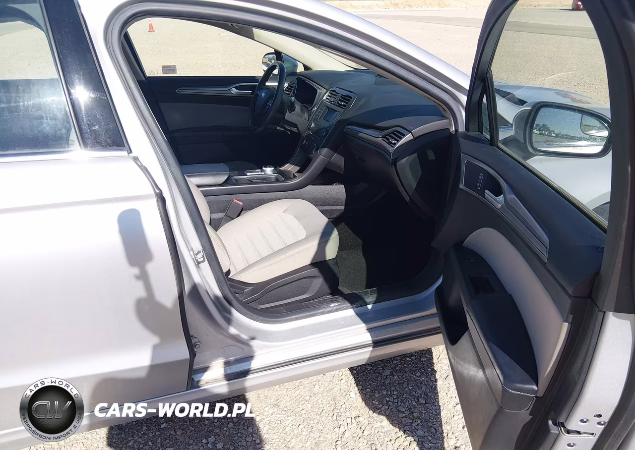 2018 Ford Fusion Hybrid S VIN:3FA6P0UU3JR279003 - 5