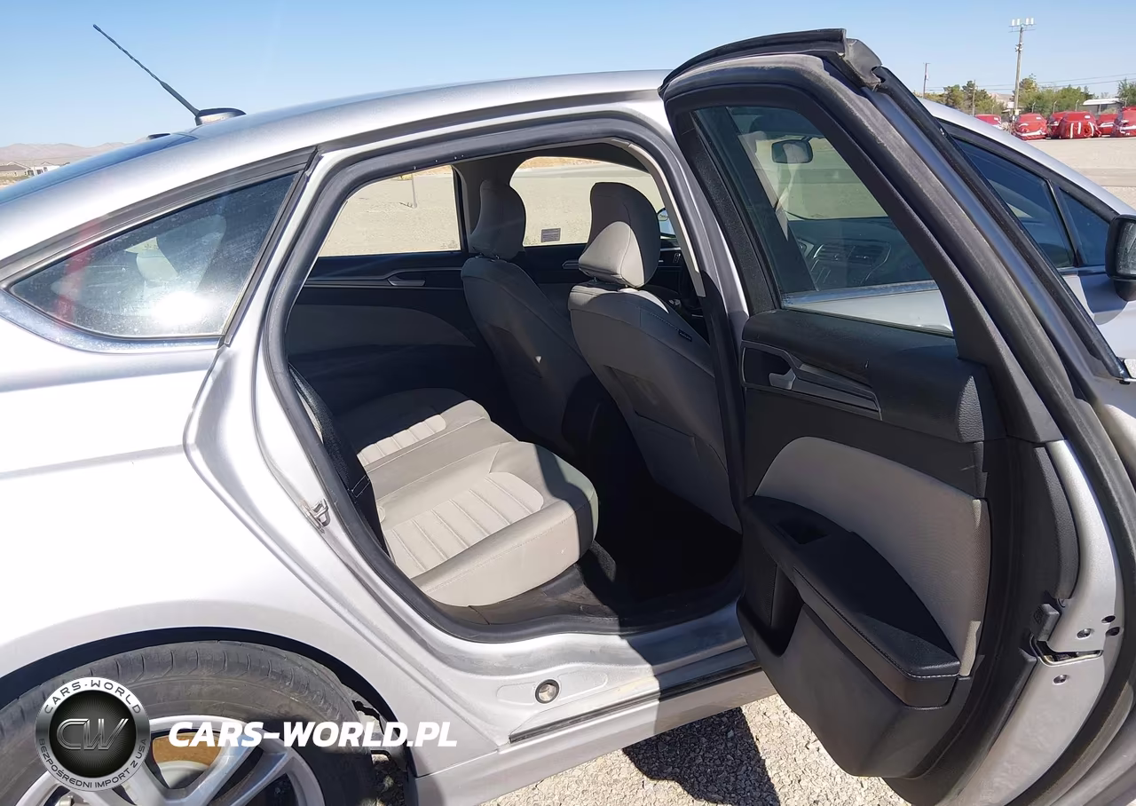 2018 Ford Fusion Hybrid S VIN:3FA6P0UU3JR279003 - 8