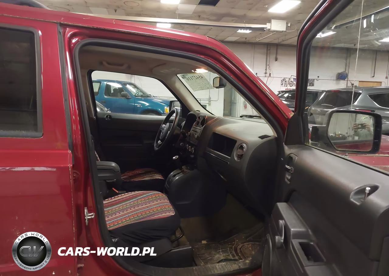 2016 Jeep Patriot Sport VIN:1C4NJPBAXGD783431 - 5