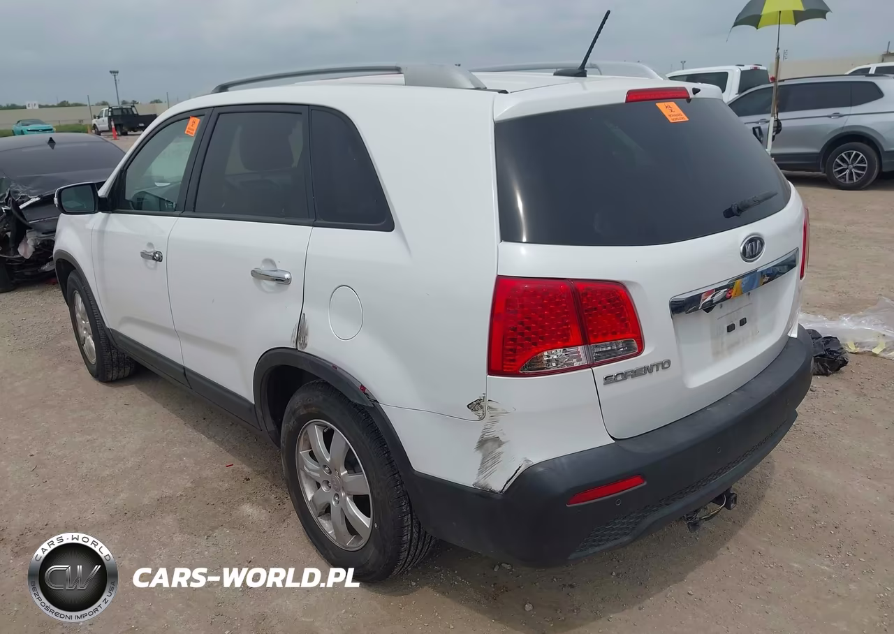 2012 Kia Sorento Lx VIN:5XYKT3A67CG292216 - 3