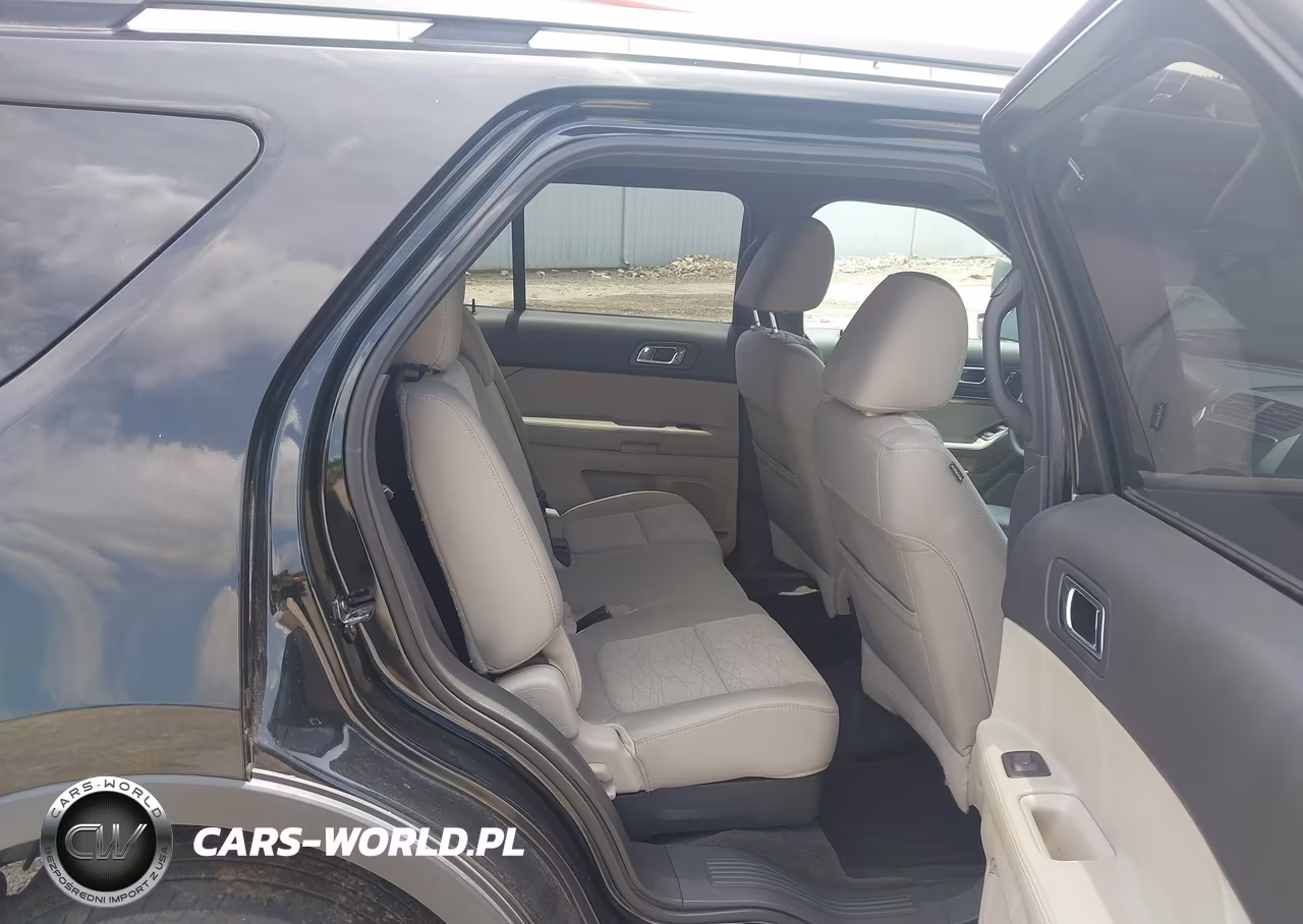 2012 Ford Explorer VIN:1FMHK8B83CGA21365 - 8
