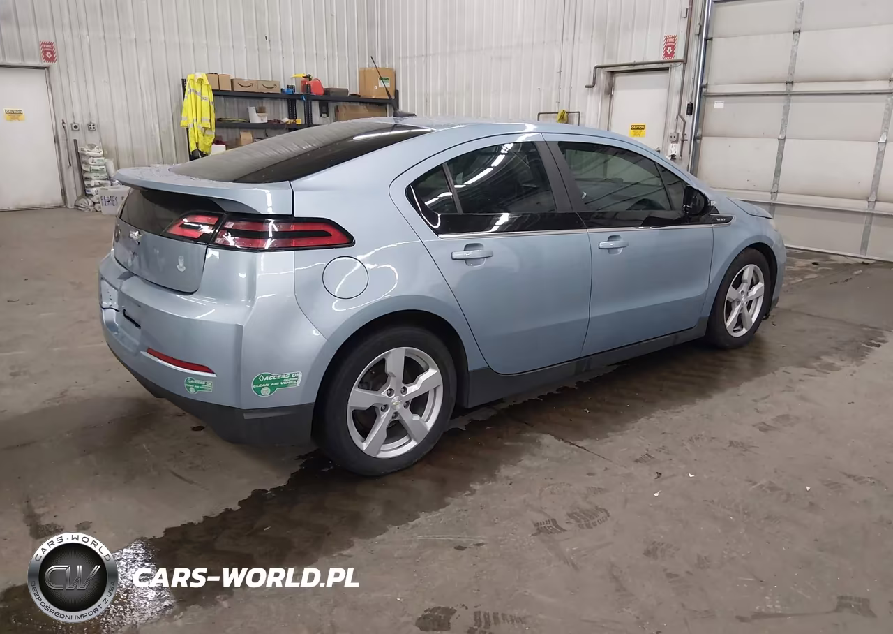 2013 Chevrolet Volt VIN:1G1RE6E49DU119244 - 4