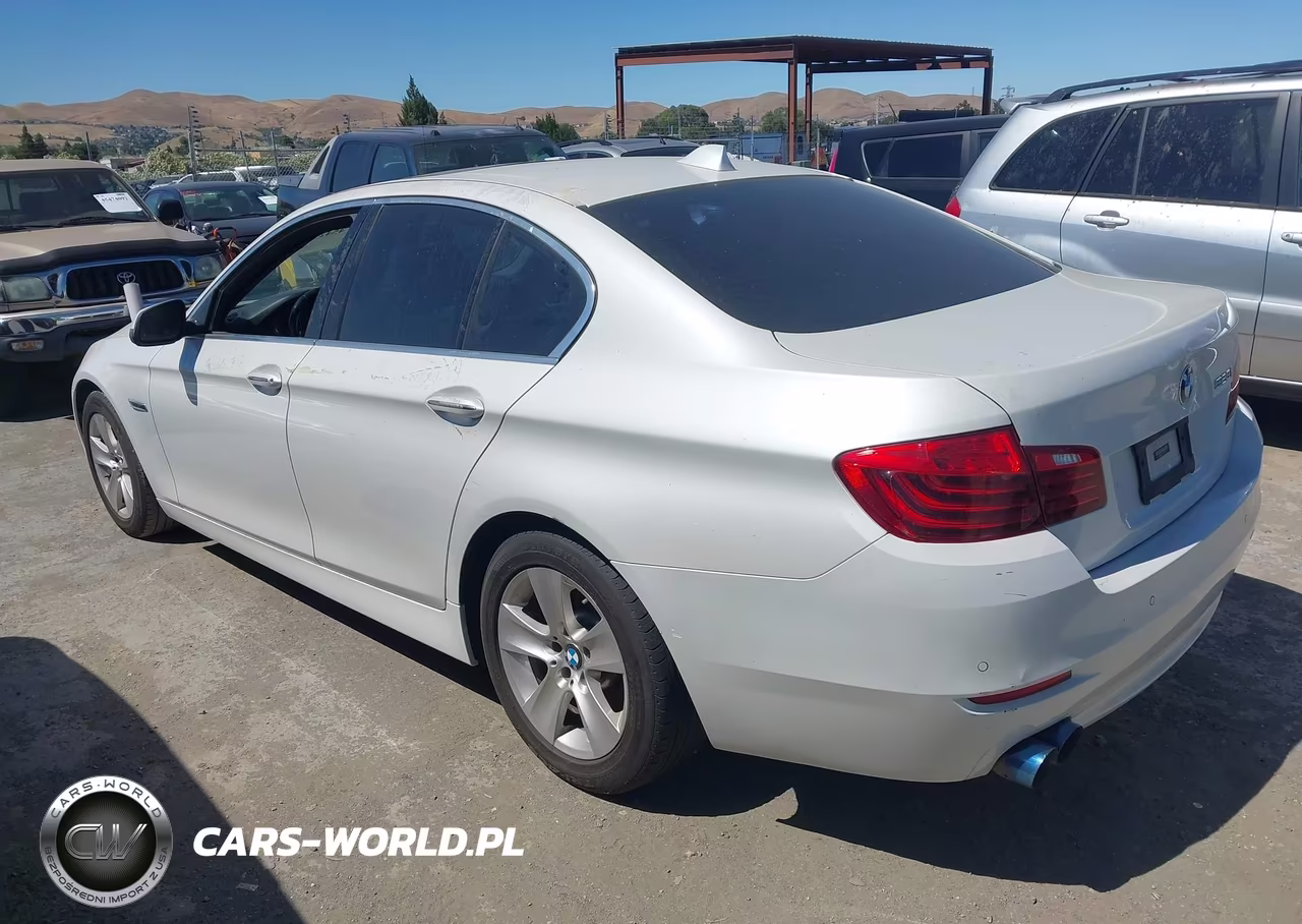 2015 BMW 528 I VIN:WBA5A5C5XFD516419 - 3