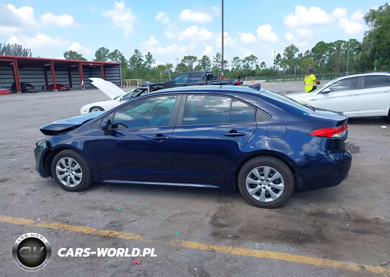 2020 Toyota Corolla Le VIN:5YFEPRAE1LP086123 - 14
