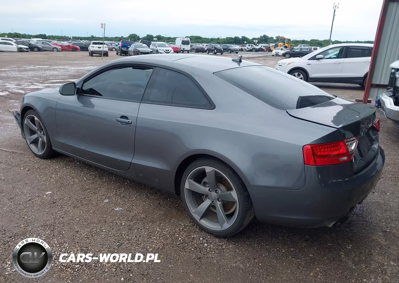 2014 Audi A5 2.0T Premium VIN:WAULFAFR1EA033949 - 3