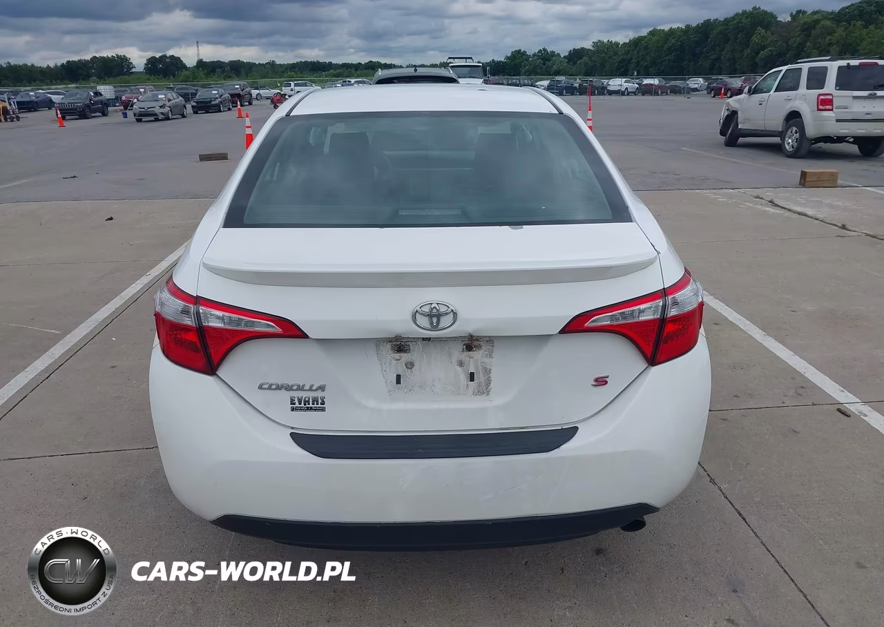 2015 Toyota Corolla S Plus VIN:5YFBURHE2FP230316 - 16