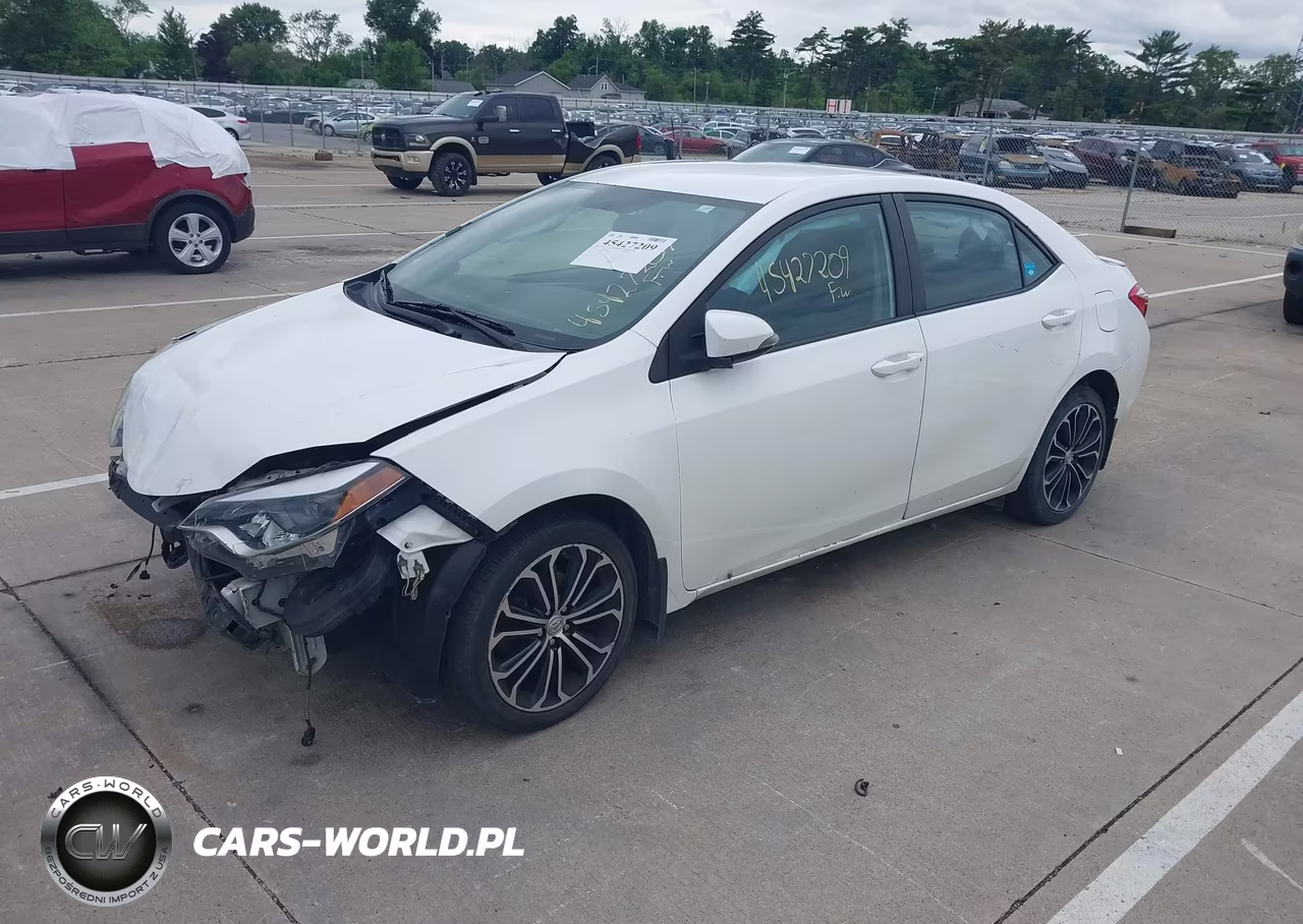 2015 Toyota Corolla S Plus VIN:5YFBURHE2FP230316 - 2