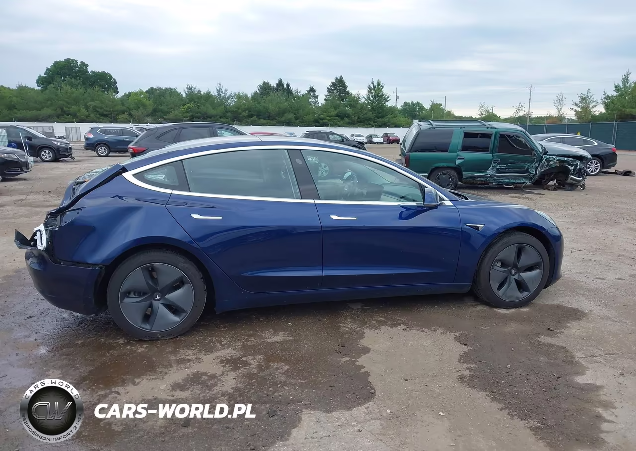 2018 Tesla Model 3 VIN:5YJ3E1EA8JF124994 - 13