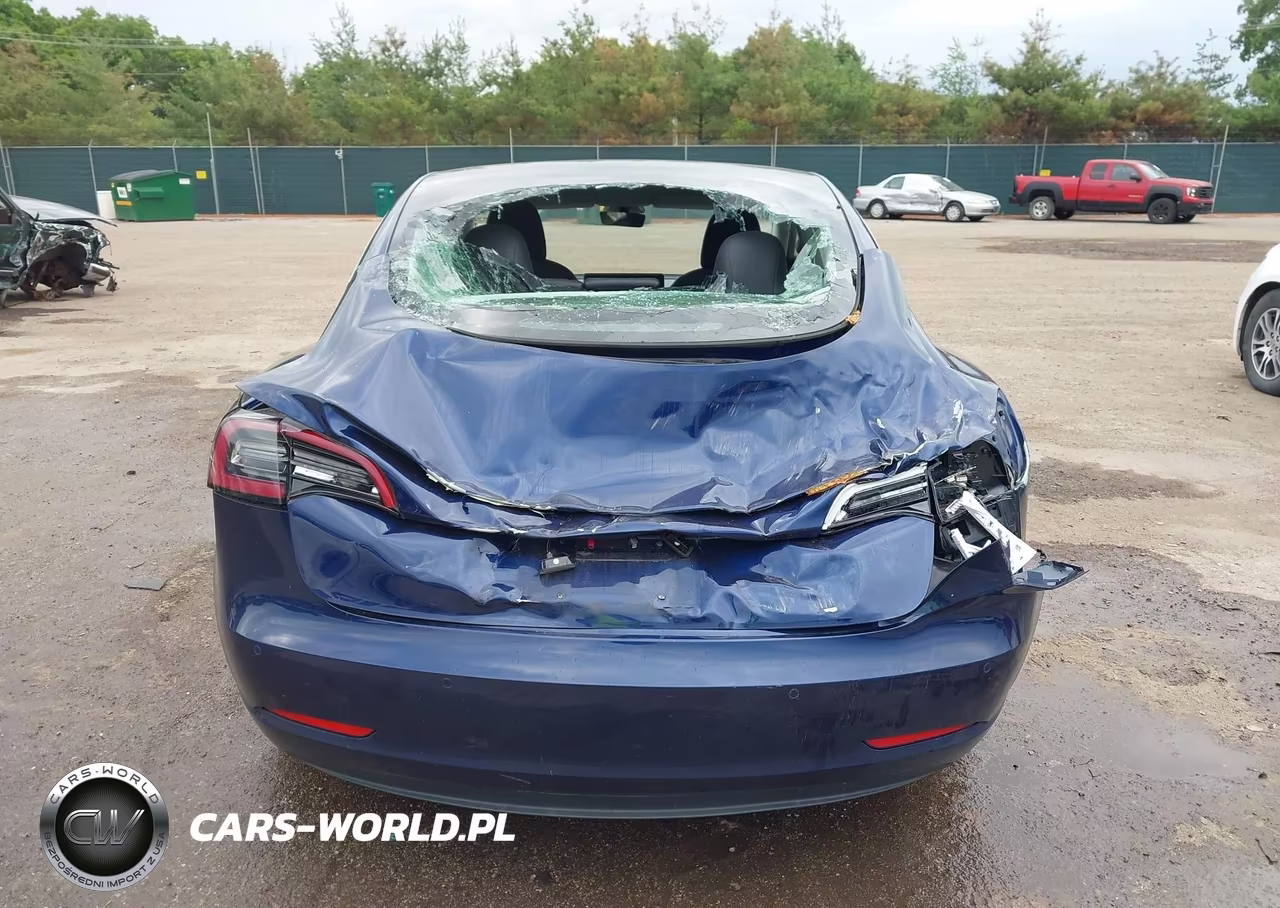 2018 Tesla Model 3 VIN:5YJ3E1EA8JF124994 - 16