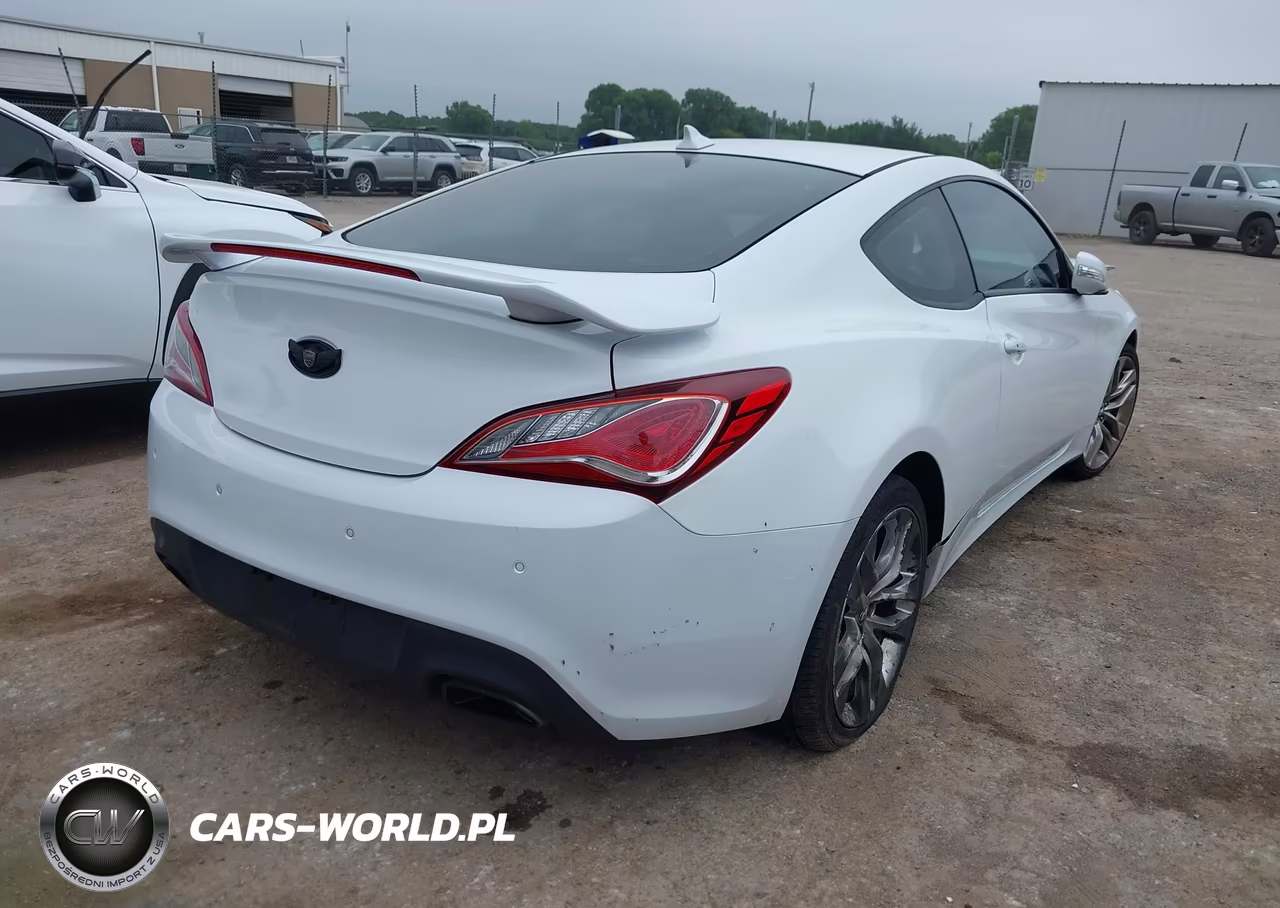 2015 Hyundai Genesis 3.8 Ultimate VIN:KMHHU6KJ2FU127605 - 4