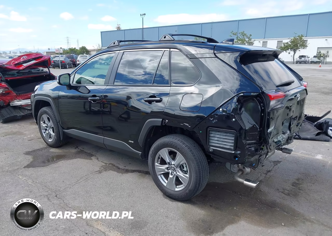 2024 Toyota Rav4 Hybrid Xle VIN:JTMRWRFV1RD254996 - 3