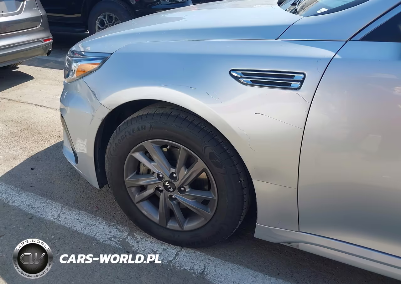 2020 Kia Optima Lx VIN:5XXGT4L35LG422058 - 6