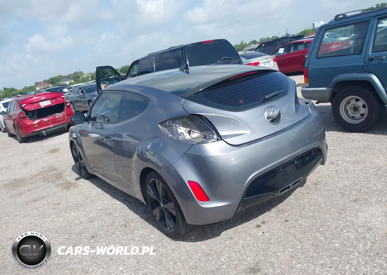 2017 Hyundai Veloster Value Edition VIN:KMHTC6AD8HU324287 - 3