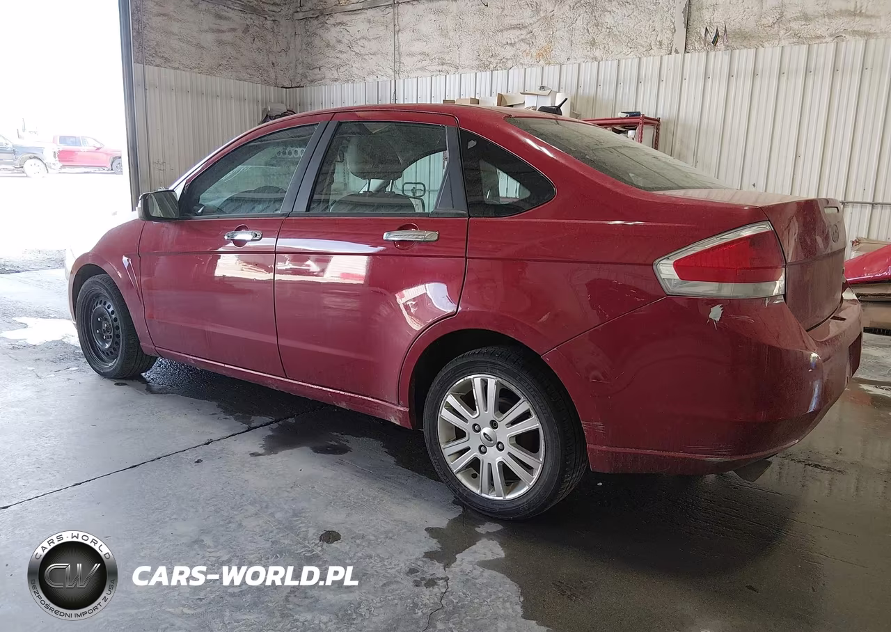 2010 Ford Focus Sel VIN:1FAHP3HN1AW237553 - 3