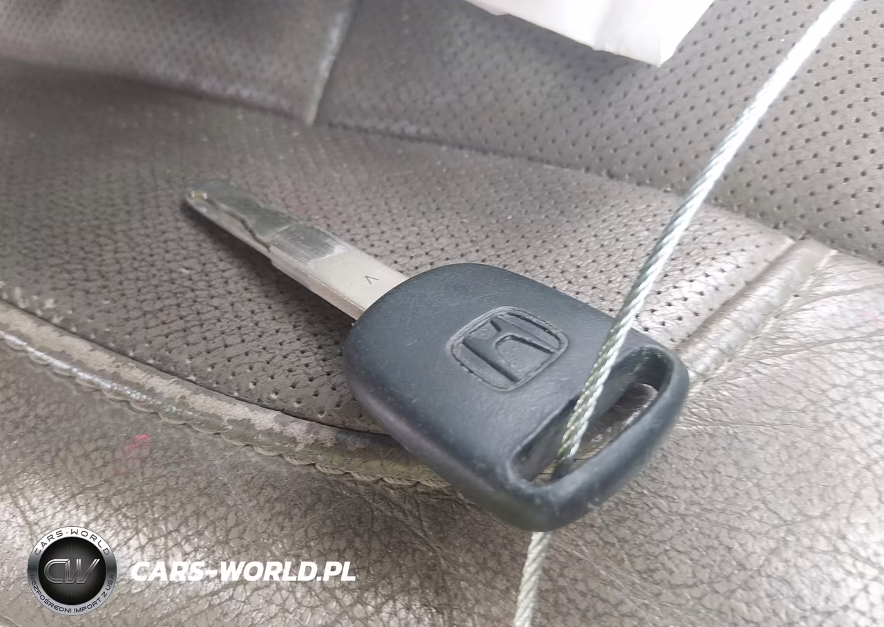 2008 Honda Fit VIN:JHMGD384X8S029032 - 11