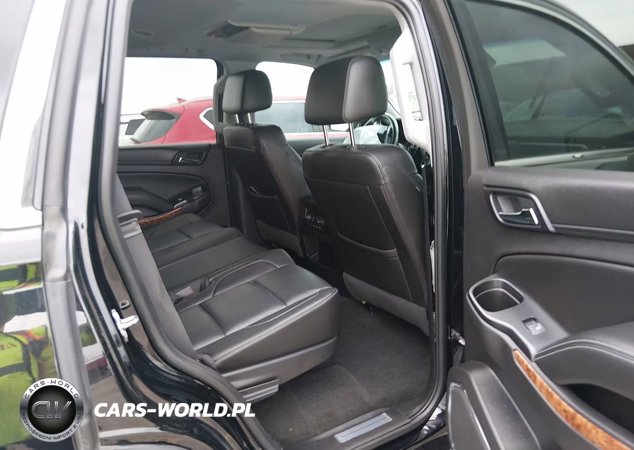 2018 Chevrolet Tahoe Premier VIN:1GNSKCKC3JR290475 - 8