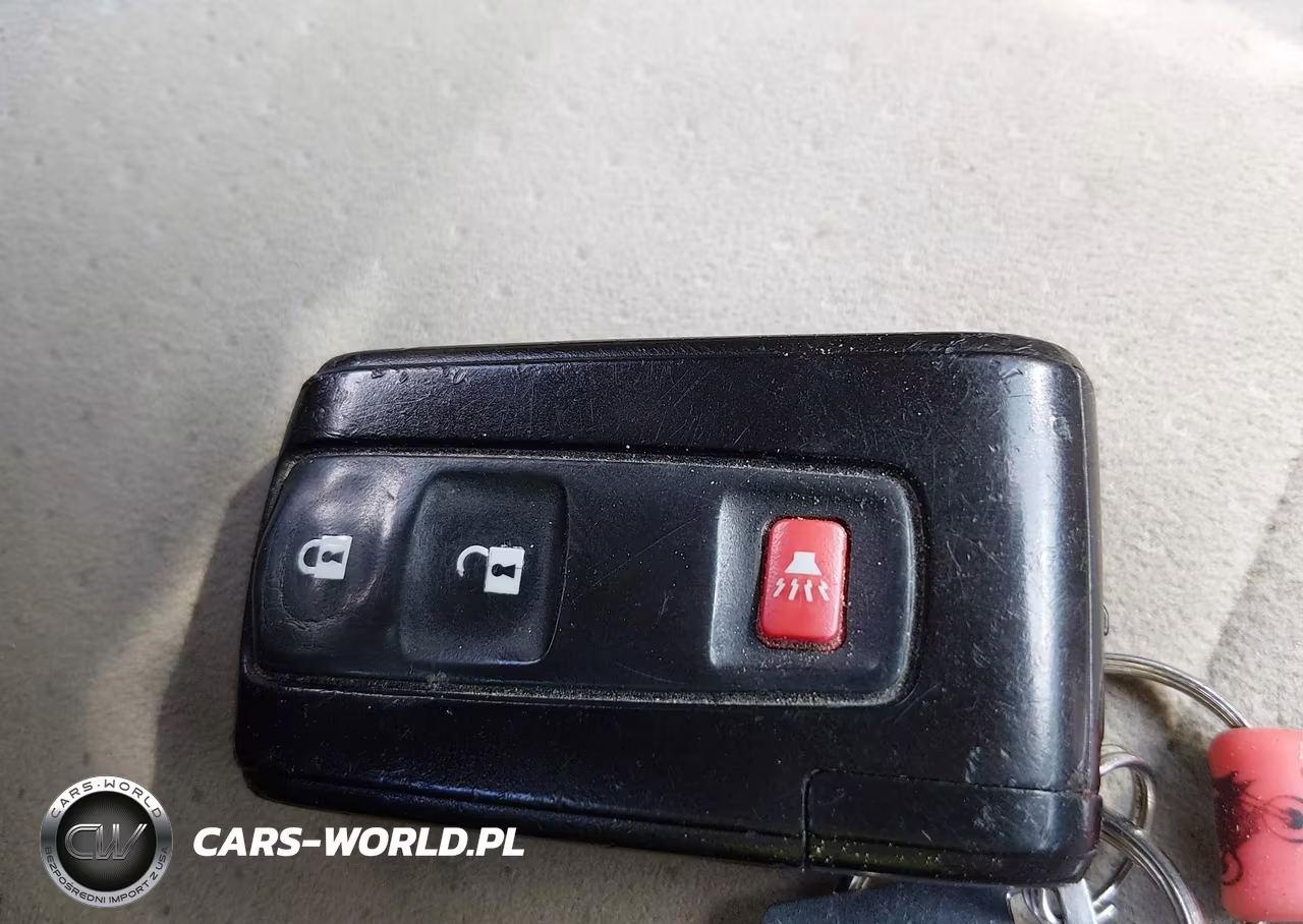 2007 Toyota Prius VIN:JTDKB20U177597520 - 11