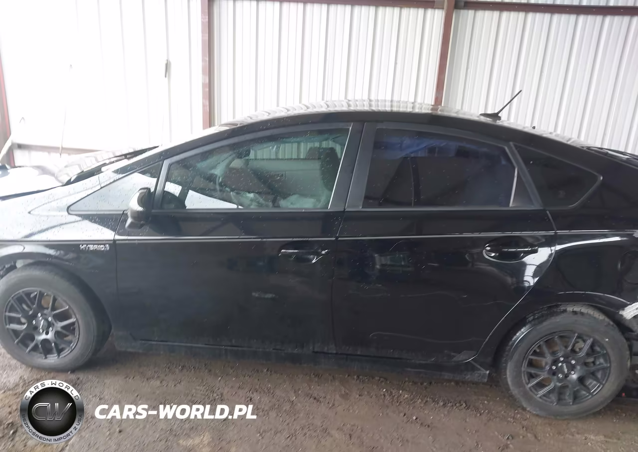 2014 Toyota Prius Three VIN:JTDKN3DU7E0374184 - 13