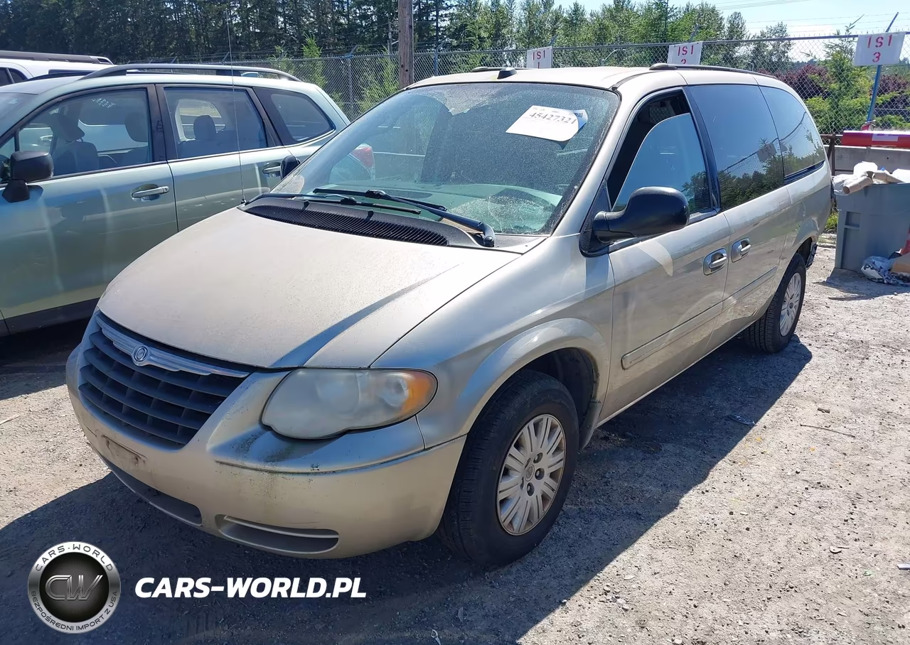 2005 Chrysler Town & Country Lx VIN:2C4GP44R75R519358 - 2