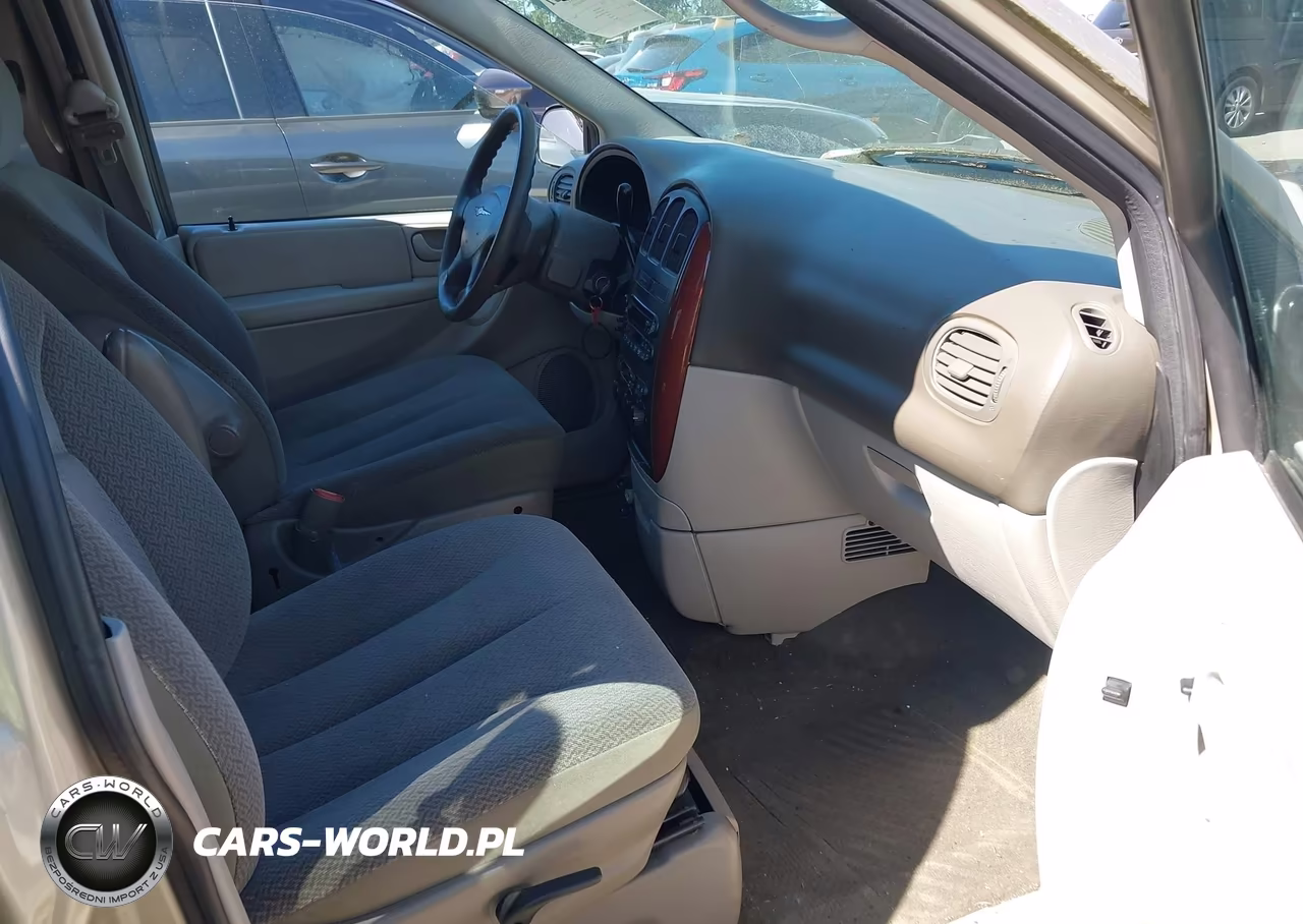 2005 Chrysler Town & Country Lx VIN:2C4GP44R75R519358 - 5