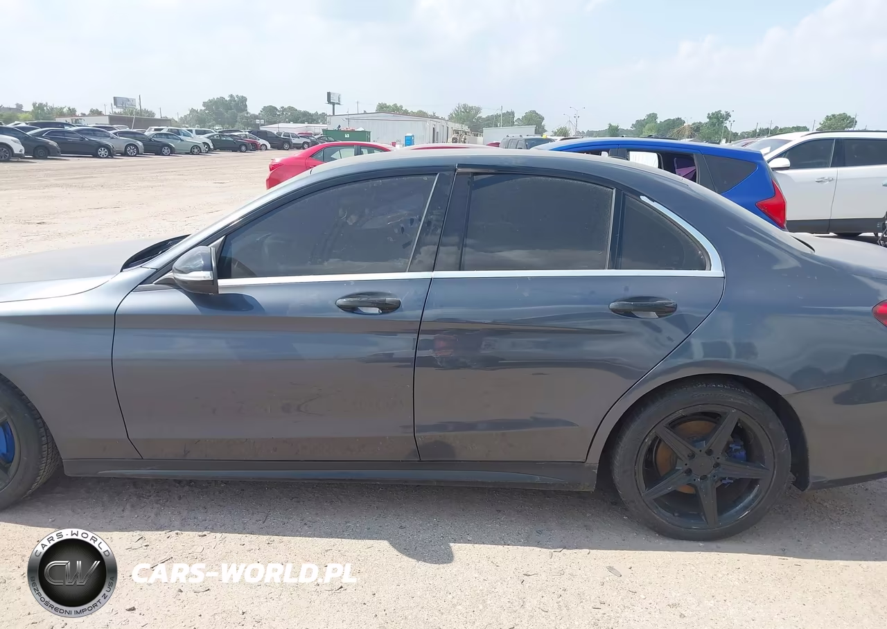 2015 Mercedes-Benz C 300 Sport VIN:55SWF4JB7FU044988 - 14