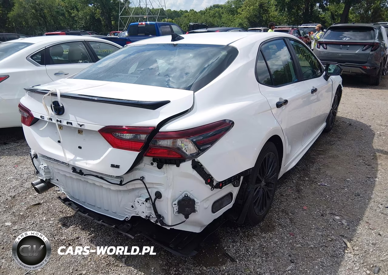 2022 Toyota Camry Nightshade Edition Hybrid VIN:4T1T31AK8NU035097 - 4