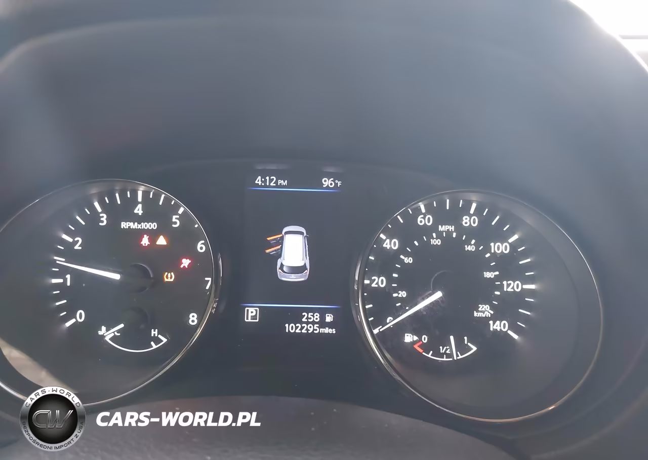 2018 Nissan Rogue S VIN:KNMAT2MV3JP584352 - 15
