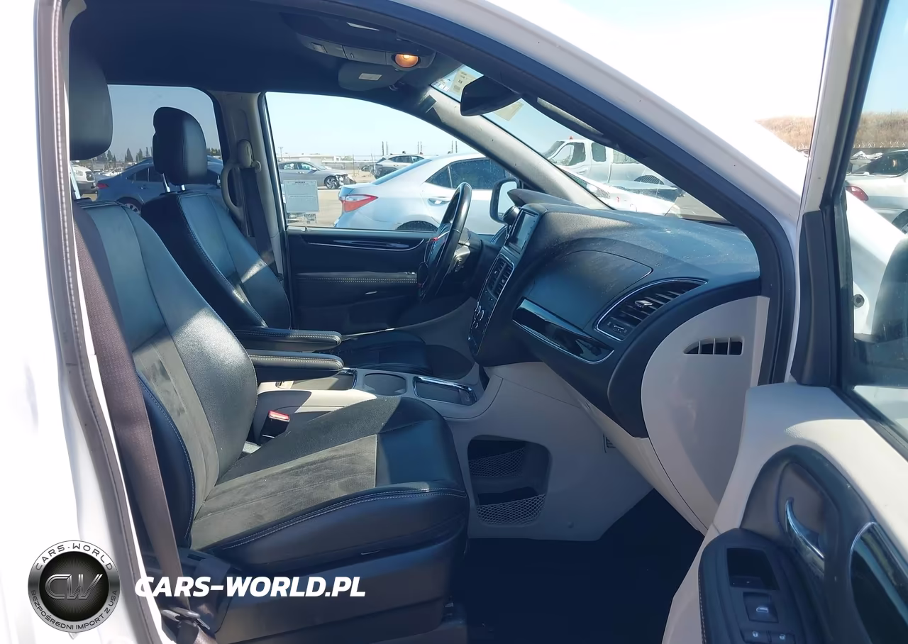 2019 Dodge Grand Caravan Sxt VIN:2C4RDGCG9KR691051 - 5