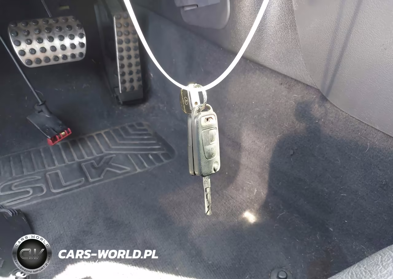 2002 Mercedes-Benz Slk 230 Kompressor VIN:WDBKK49F52F247627 - 11