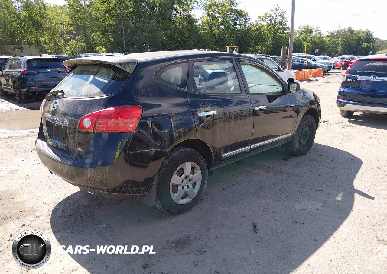 2011 Nissan Rogue S VIN:JN8AS5MV8BW278229 - 4